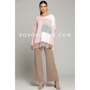 POL Off White Colorblock Fringe Sweater | Relaxed Fit Knit Tunic
